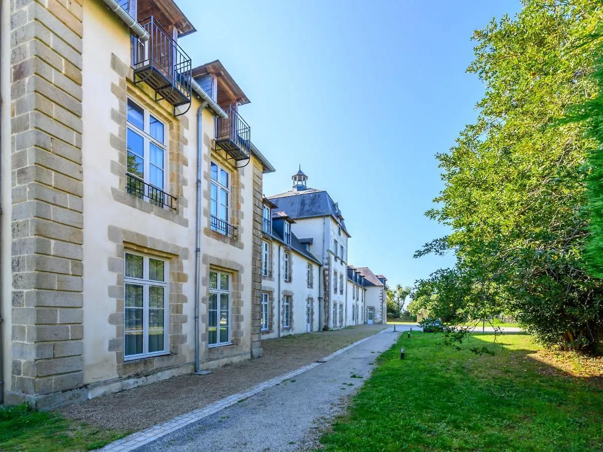 Villa Chateau De Kergonano- Dans L'Orangerie-5 By Interhome 巴登